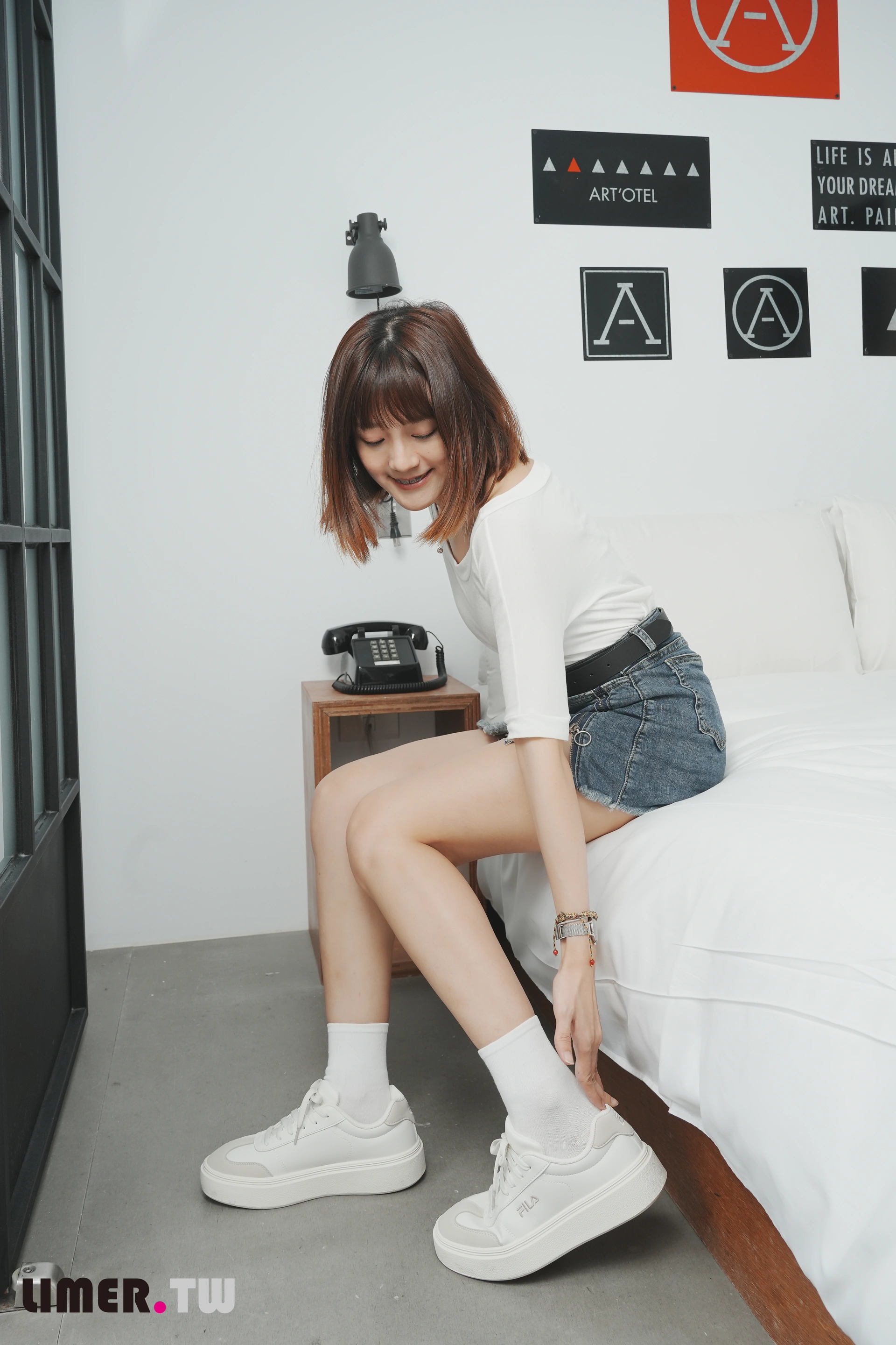 [Limerence] NO.042 Betty 微笑女孩极致裸足 3
